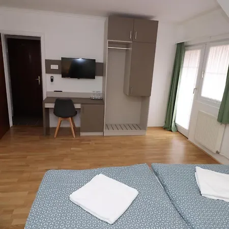 Galagonya I. Ii. Guest house