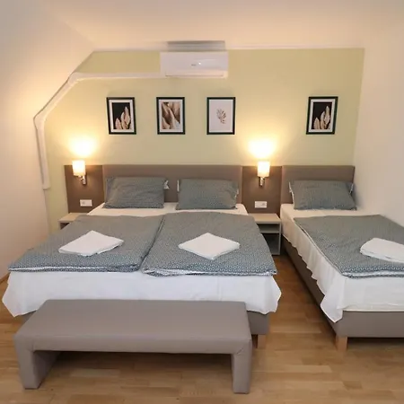 Galagonya I. Ii. Guest house Balatongyorok