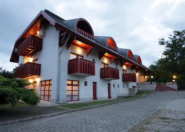 Pensionat Galagonya I. Ii. Balatongyörök