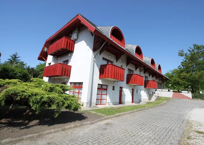 Galagonya I. Ii. Pensionat Balatongyörök